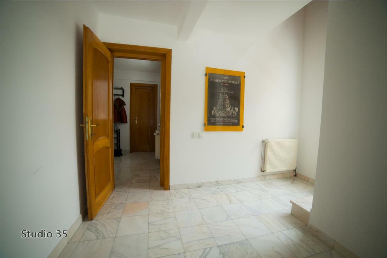 Studio 35 Buşteni Exterior foto